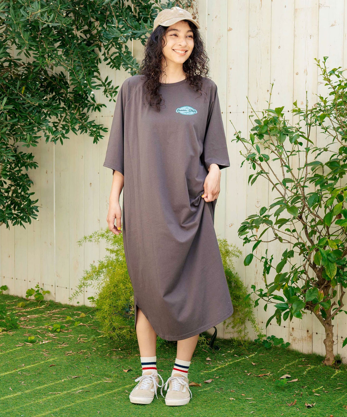 ラグラン サークル ロゴ ビッグ マキシ 5分袖 Tシャツワンピース 857-5952