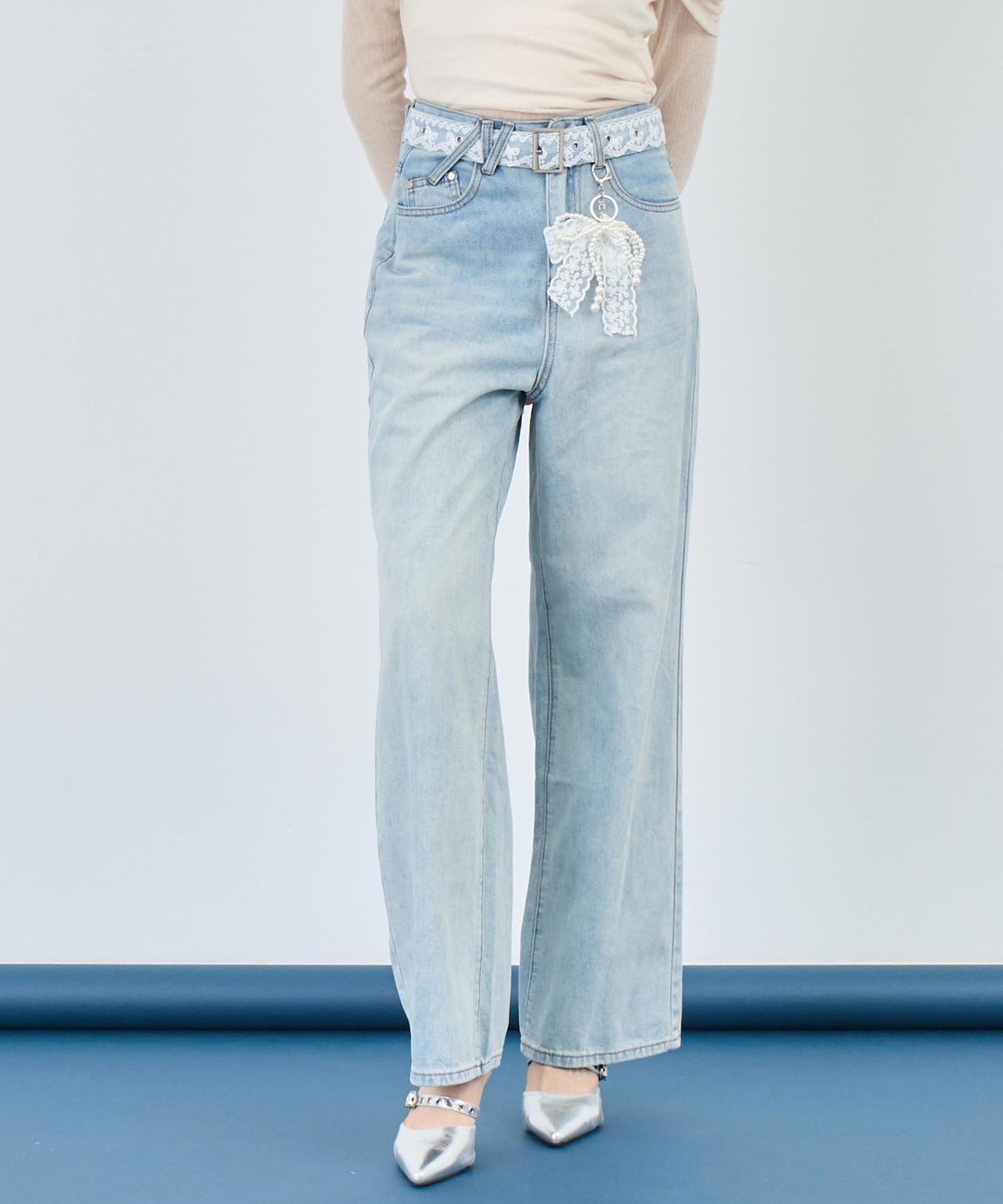 リボンチャーム付き レース ベルト ワイド デニム パンツ 152-5727