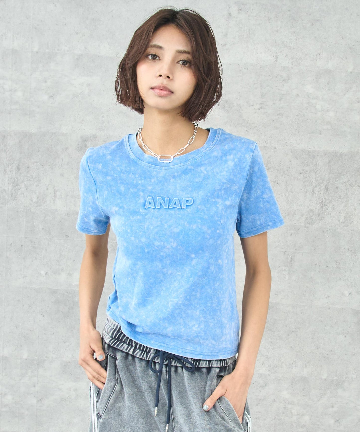 ANAP エンボス ロゴ 加工 Tシャツ 153-5873