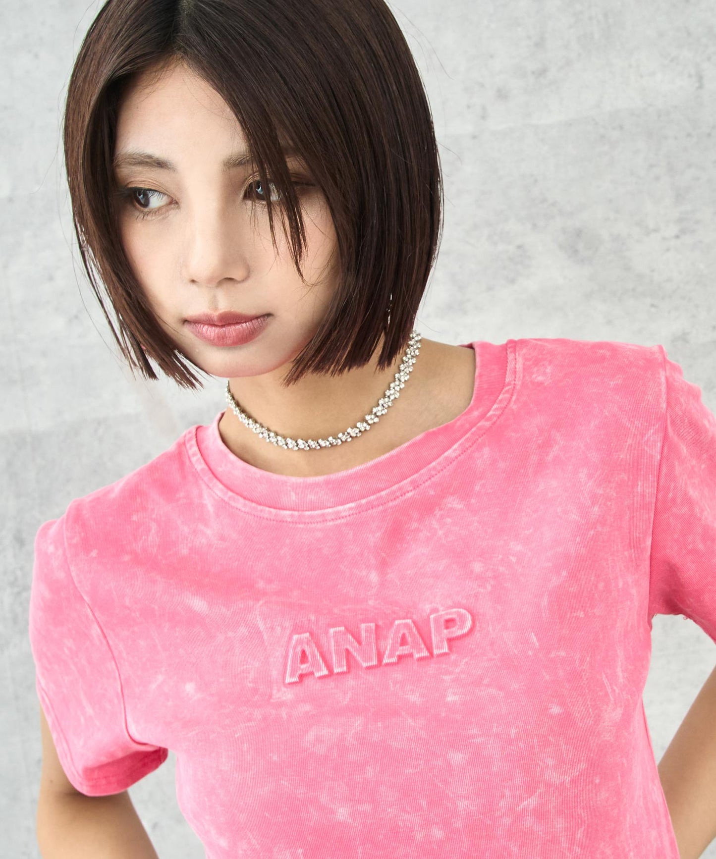 ANAP エンボス ロゴ 加工 Tシャツ 153-5873