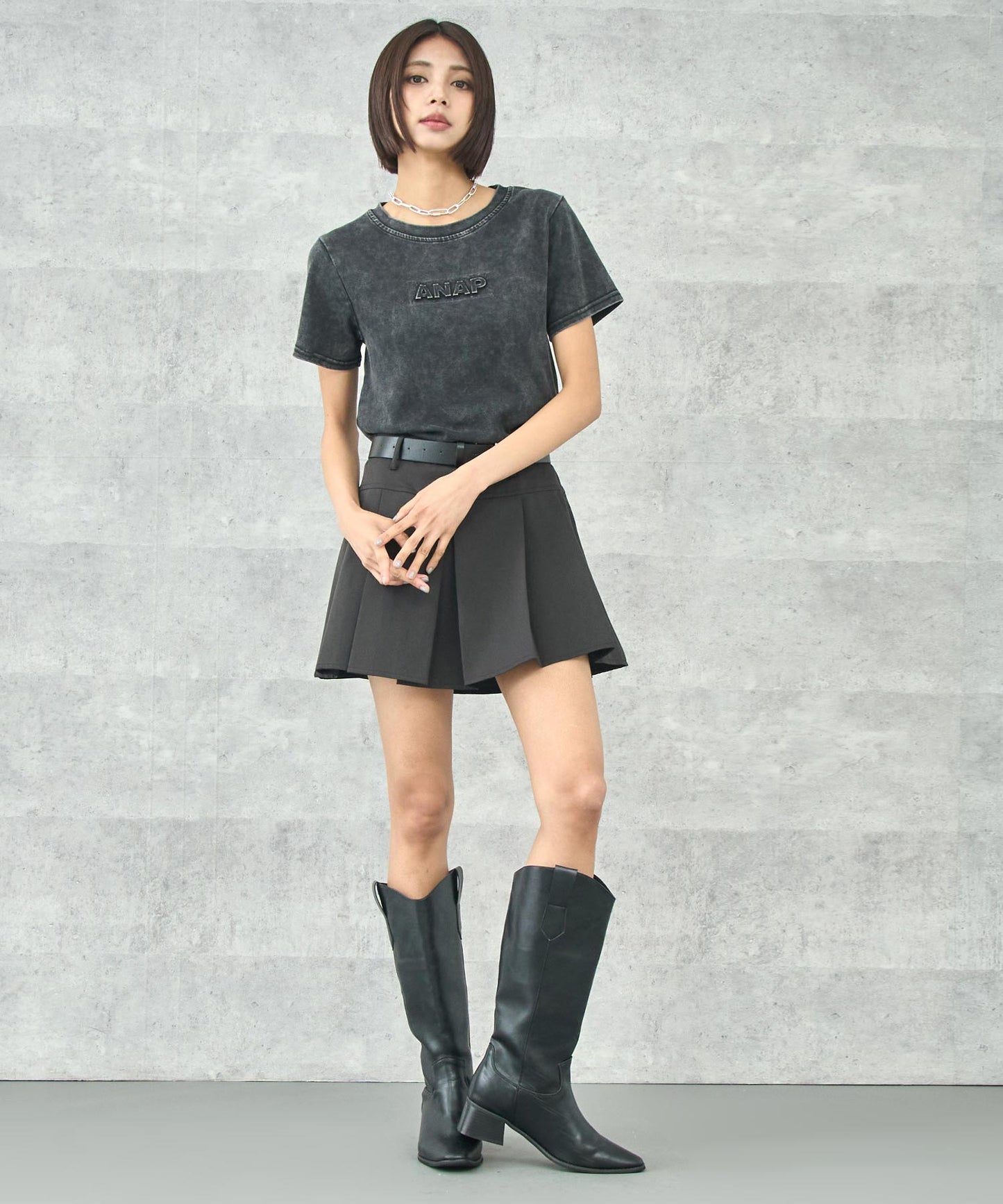 ANAP エンボス ロゴ 加工 Tシャツ 153-5873