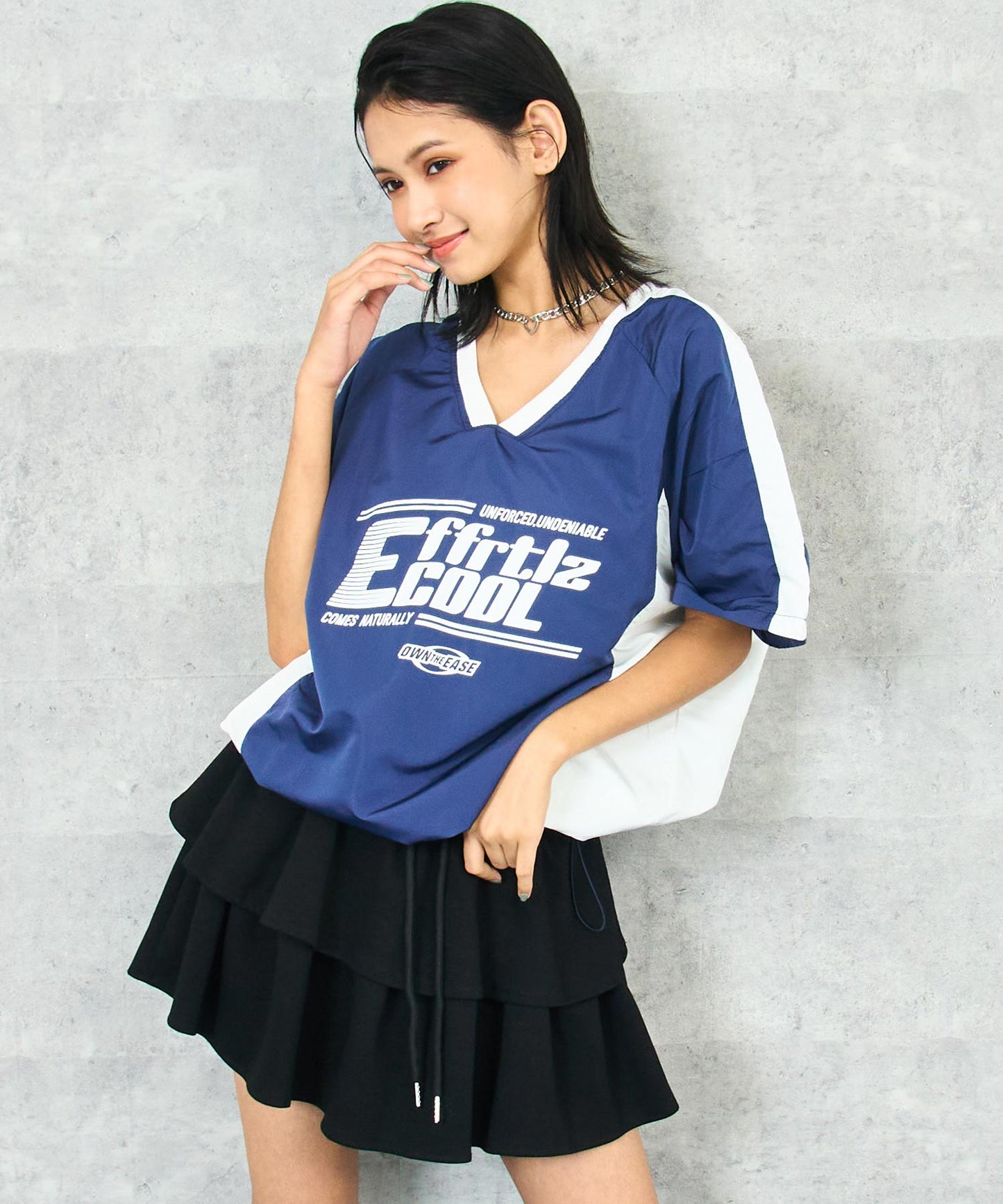 ネイビー