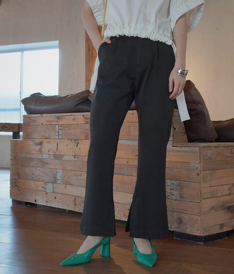 【低身長向けサイズ】スリットフレアパンツ