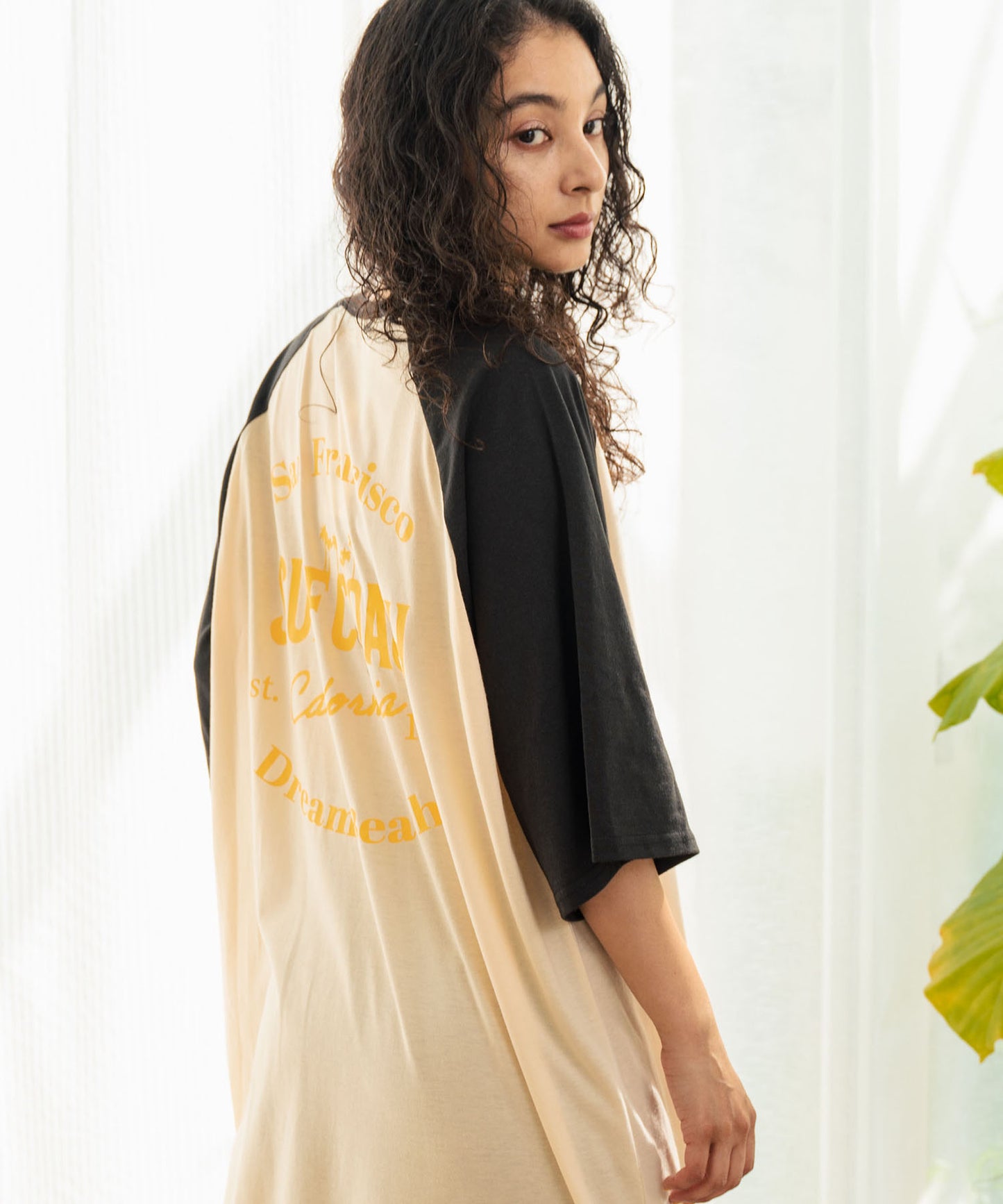 ラグラン サークル ロゴ ビッグ マキシ 5分袖 Tシャツワンピース 857-5952