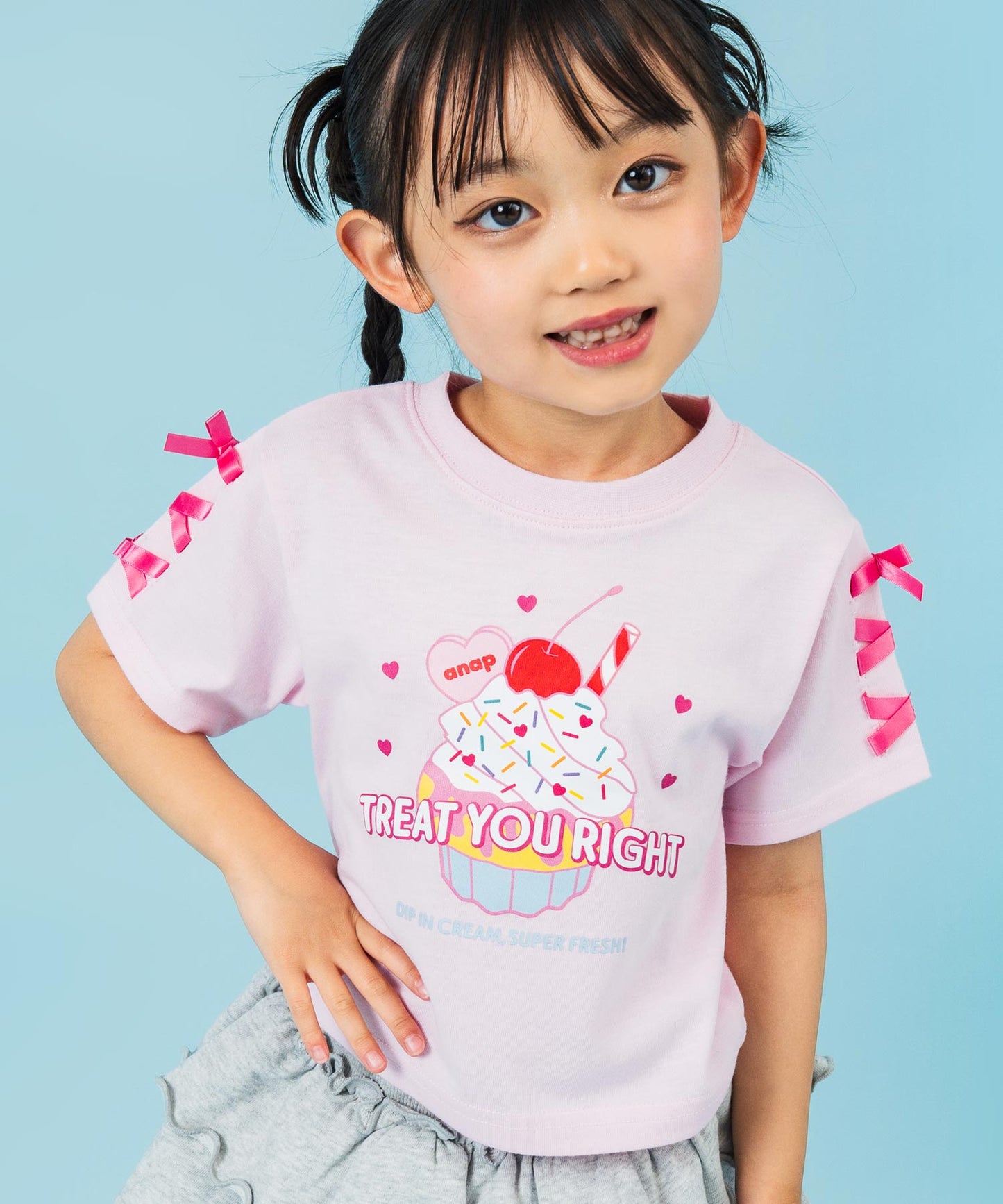 袖スピンドル カップケーキプリントTシャツ 423-3423