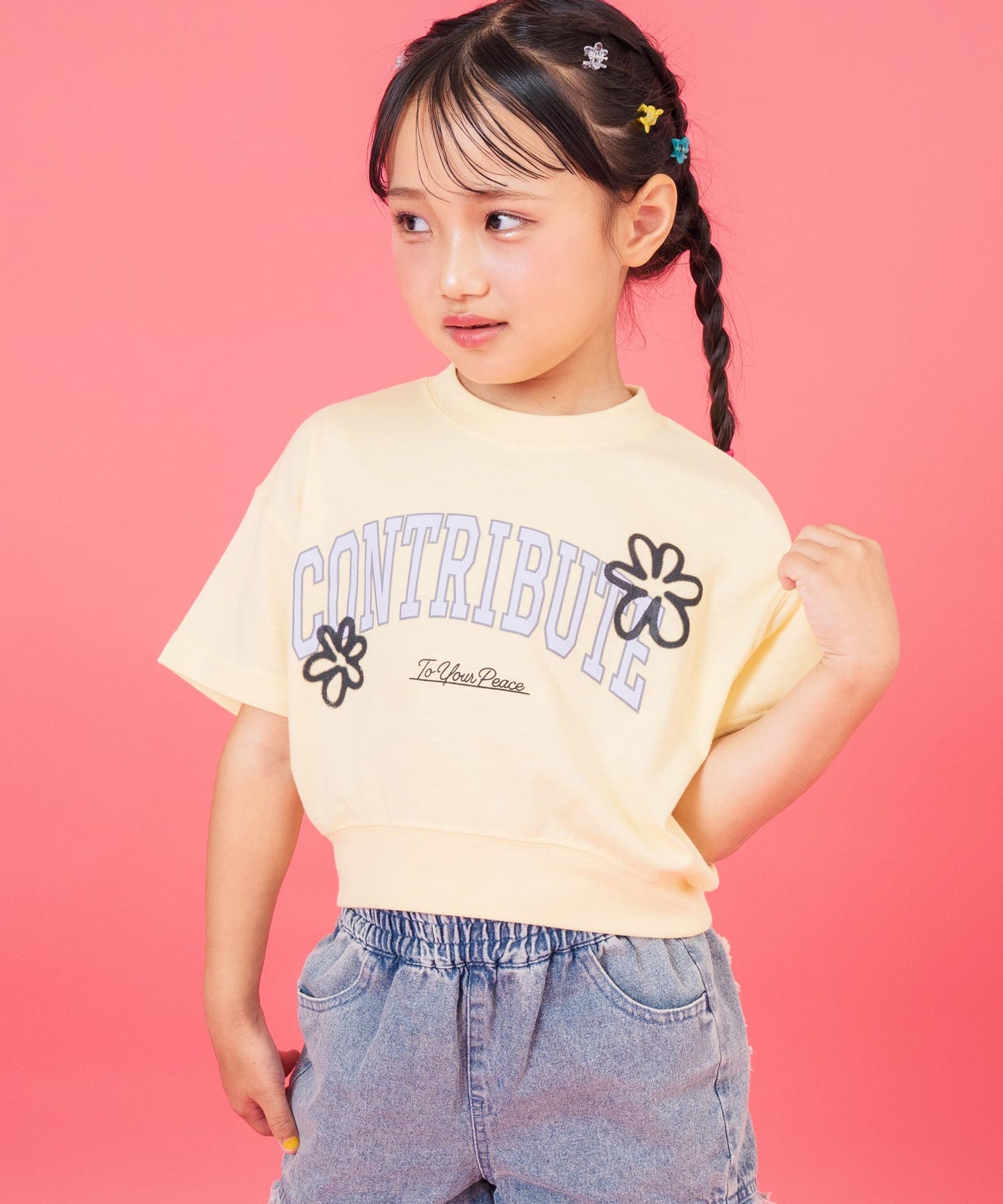 カレッジ フラワー スプレー クロップド Tシャツ 【ジュニアお揃い)】423-3430