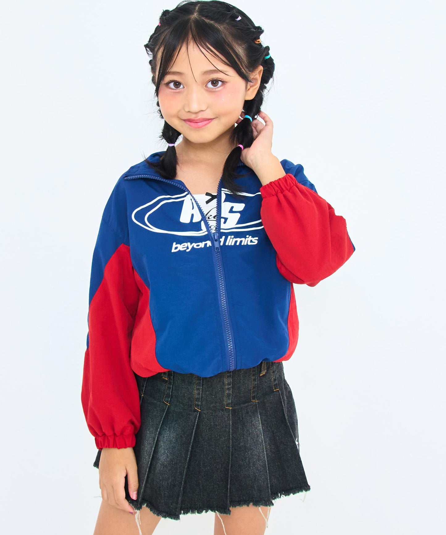 ネイビー(120サイズ着用/身長:約128cm)