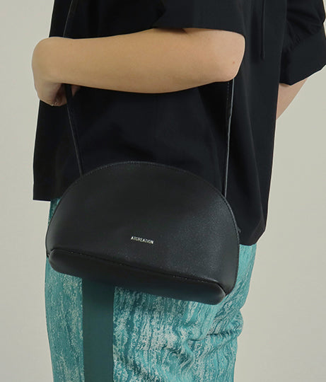 ラウンド ZIP ショルダー バッグ 83886