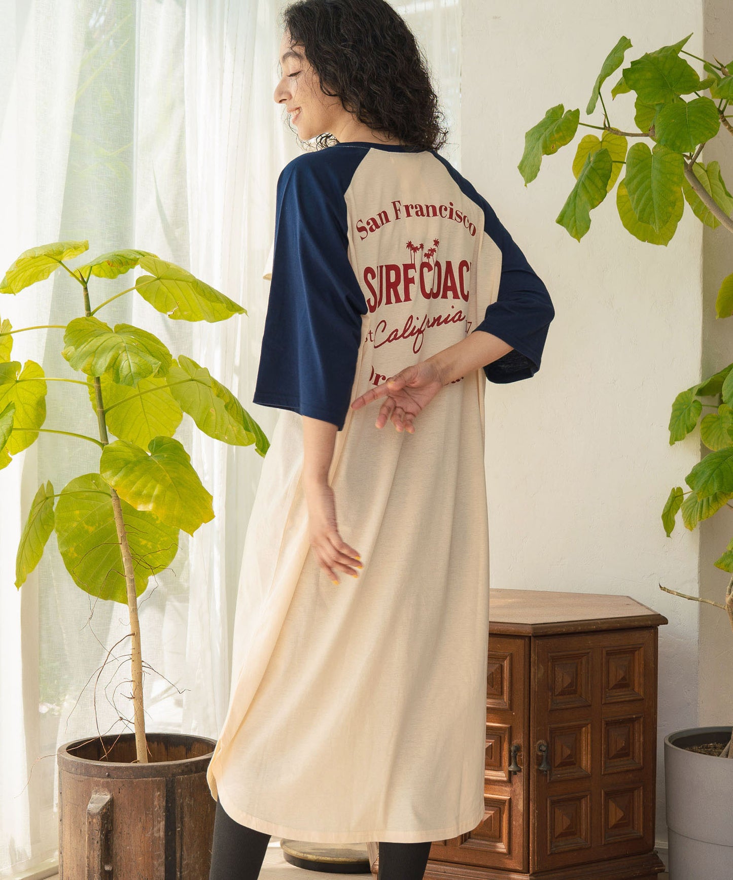 ラグラン サークル ロゴ ビッグ マキシ 5分袖 Tシャツワンピース 857-5952