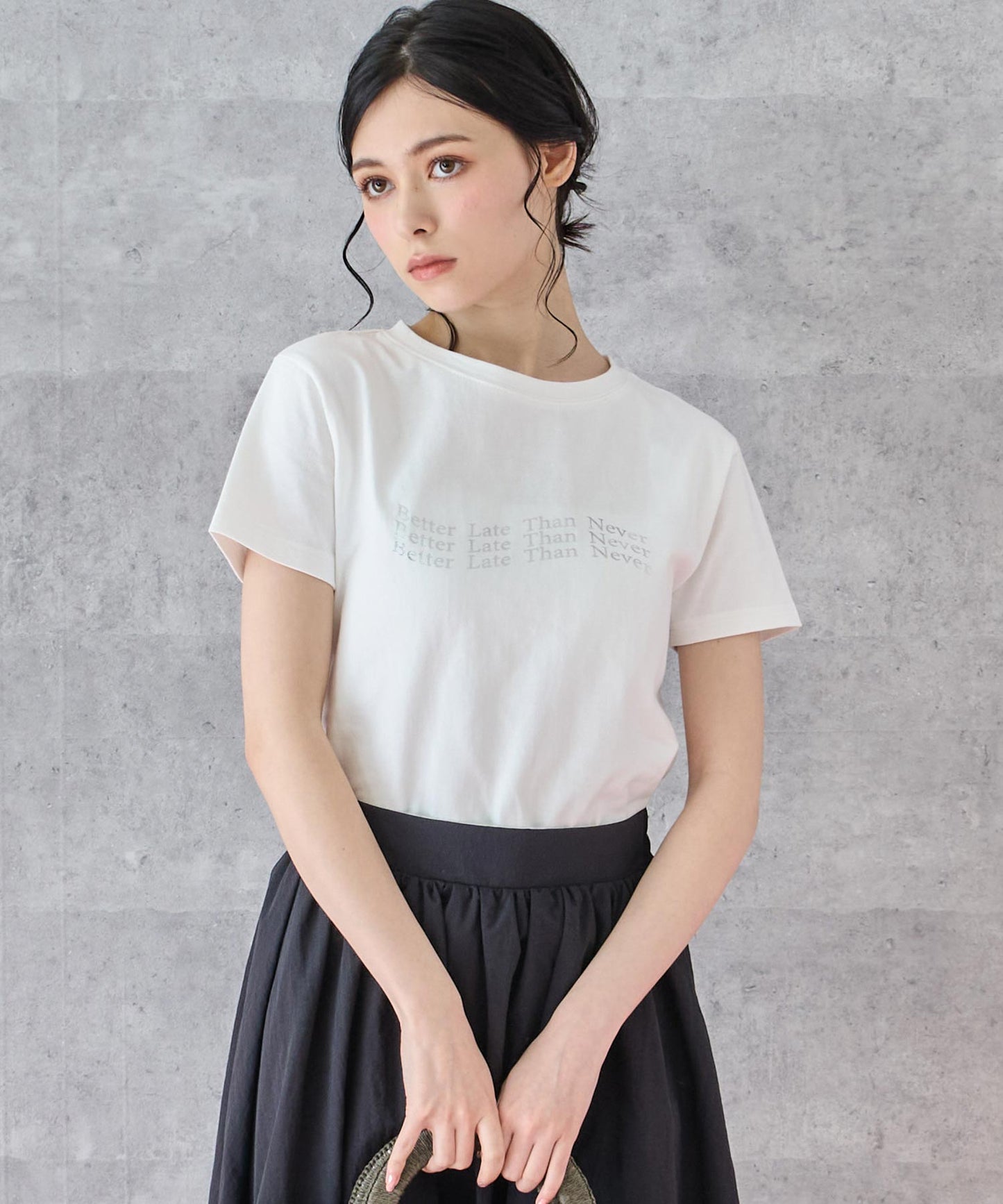 メタリック 箔プリント ロゴ ウェーブ Tシャツ 793-9223