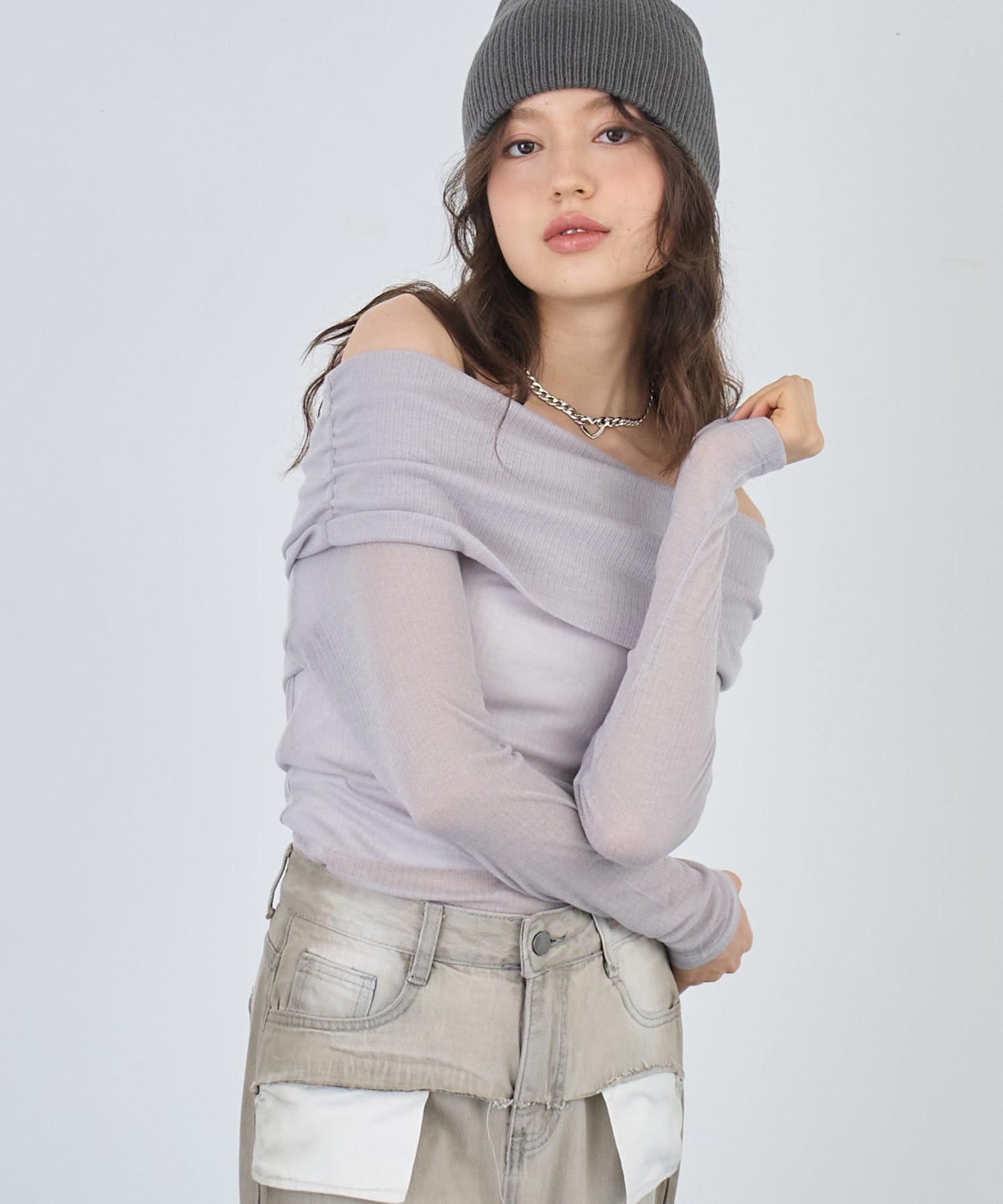 オフショルシアートップス 793-9237