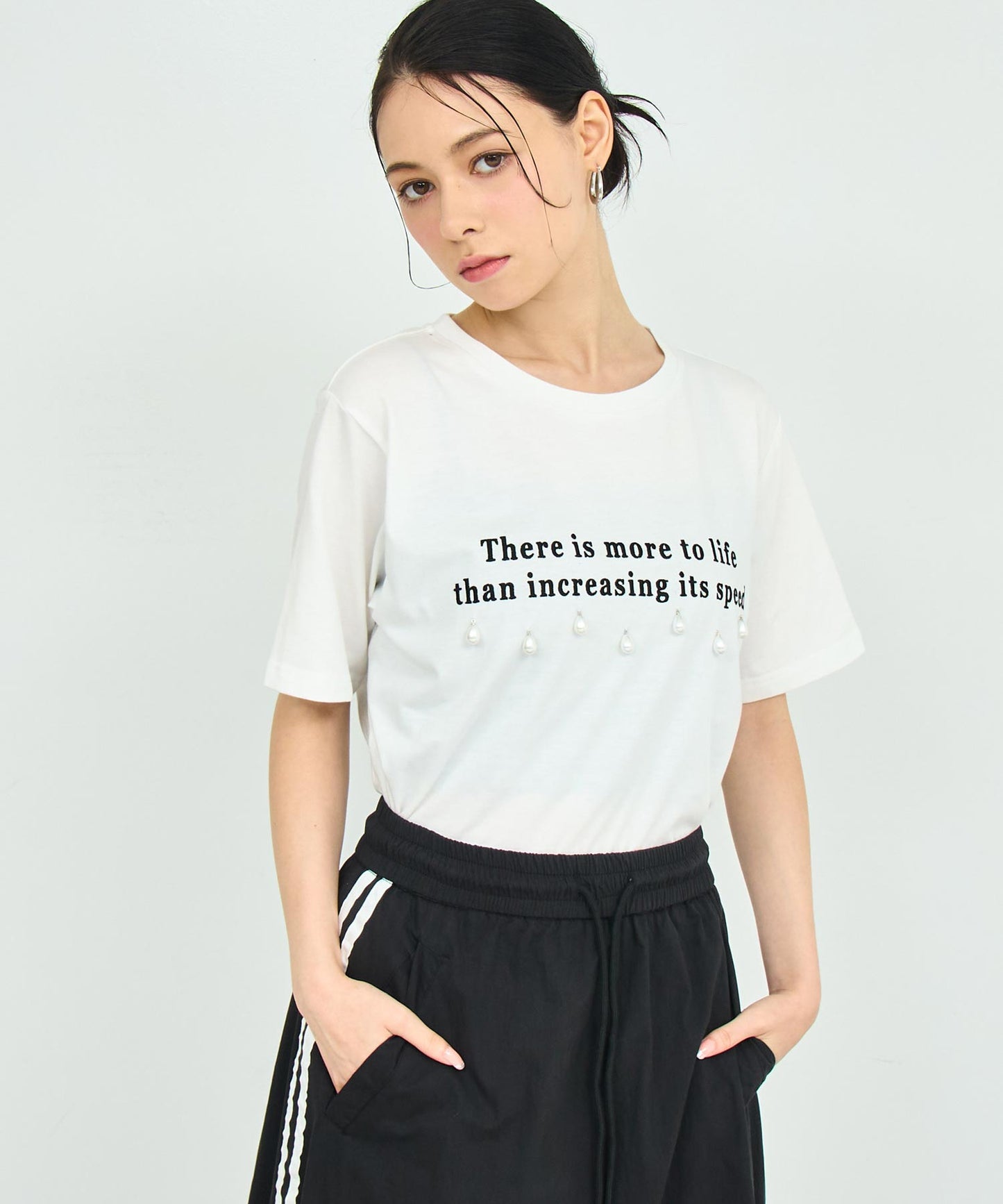 ホワイト
