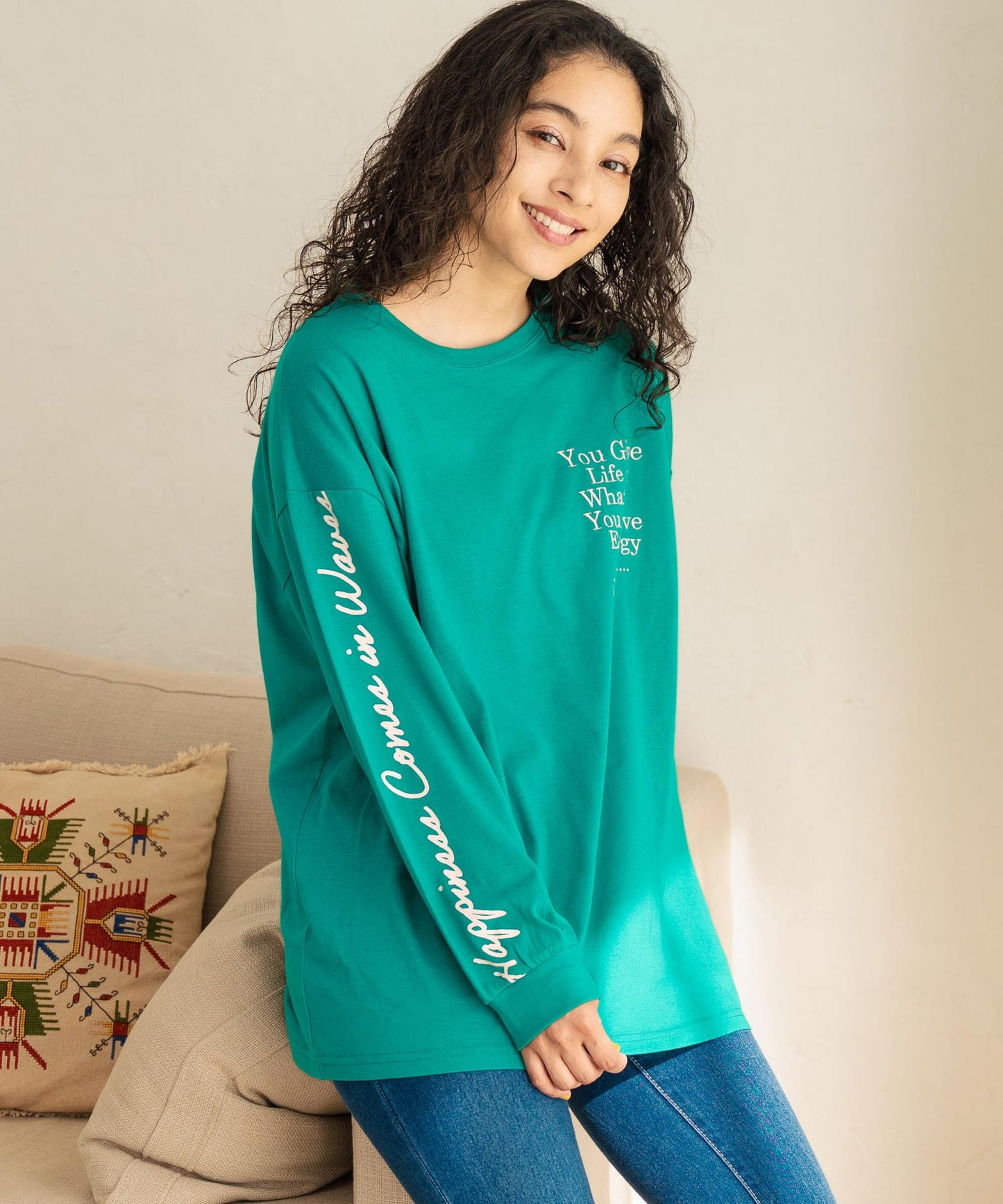 カラーメッセージ 刺繍 袖プリント ビッグ ロングスリーブTシャツ 853-5950