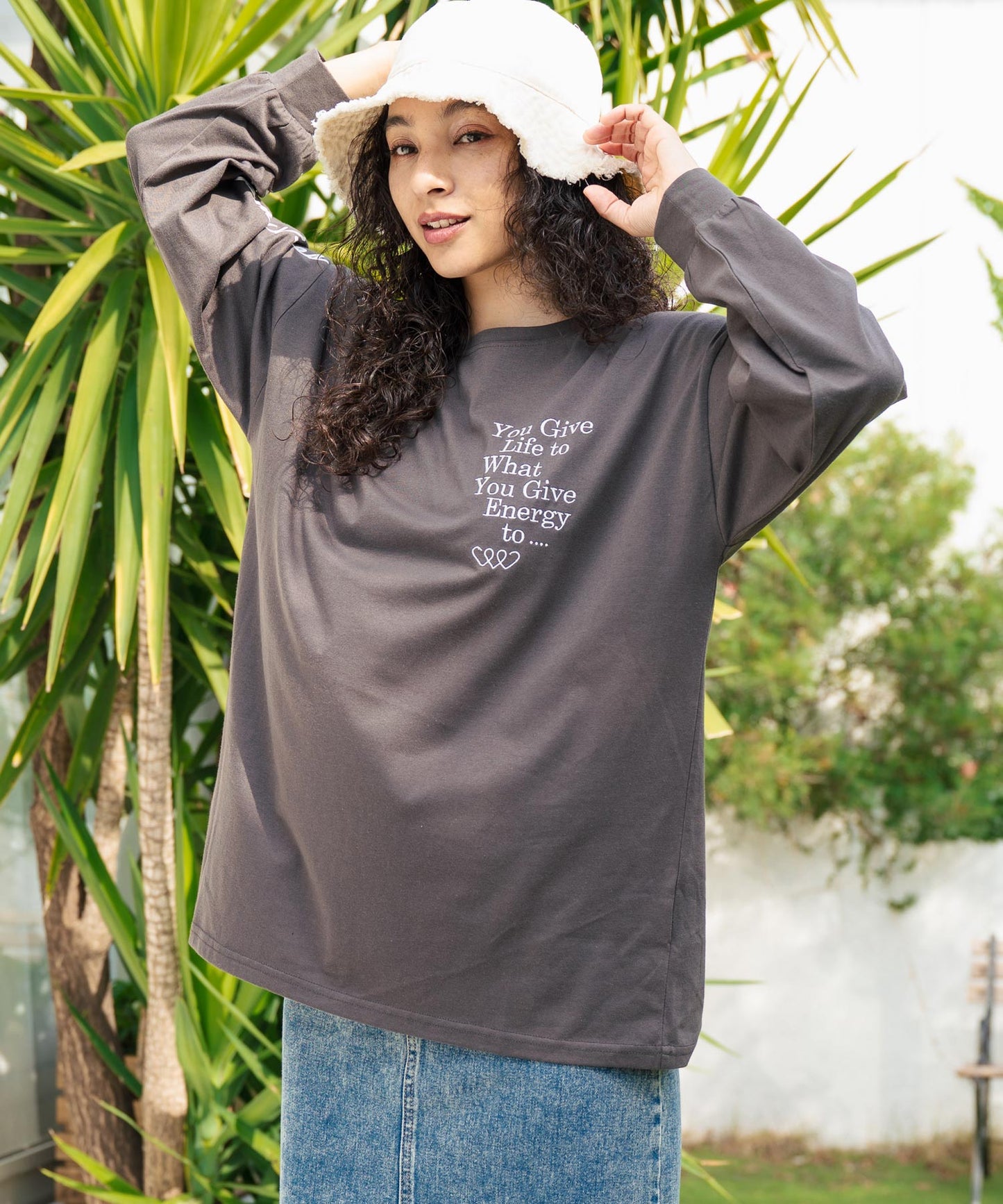 カラーメッセージ 刺繍 袖プリント ビッグ ロングスリーブTシャツ 853-5950