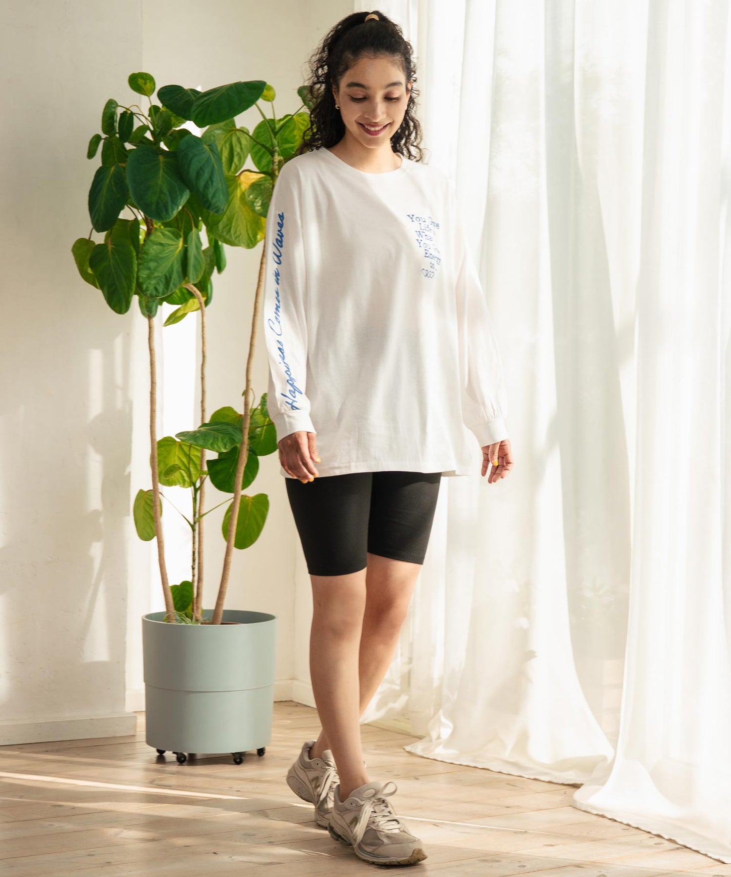 カラーメッセージ 刺繍 袖プリント ビッグ ロングスリーブTシャツ 853-5950