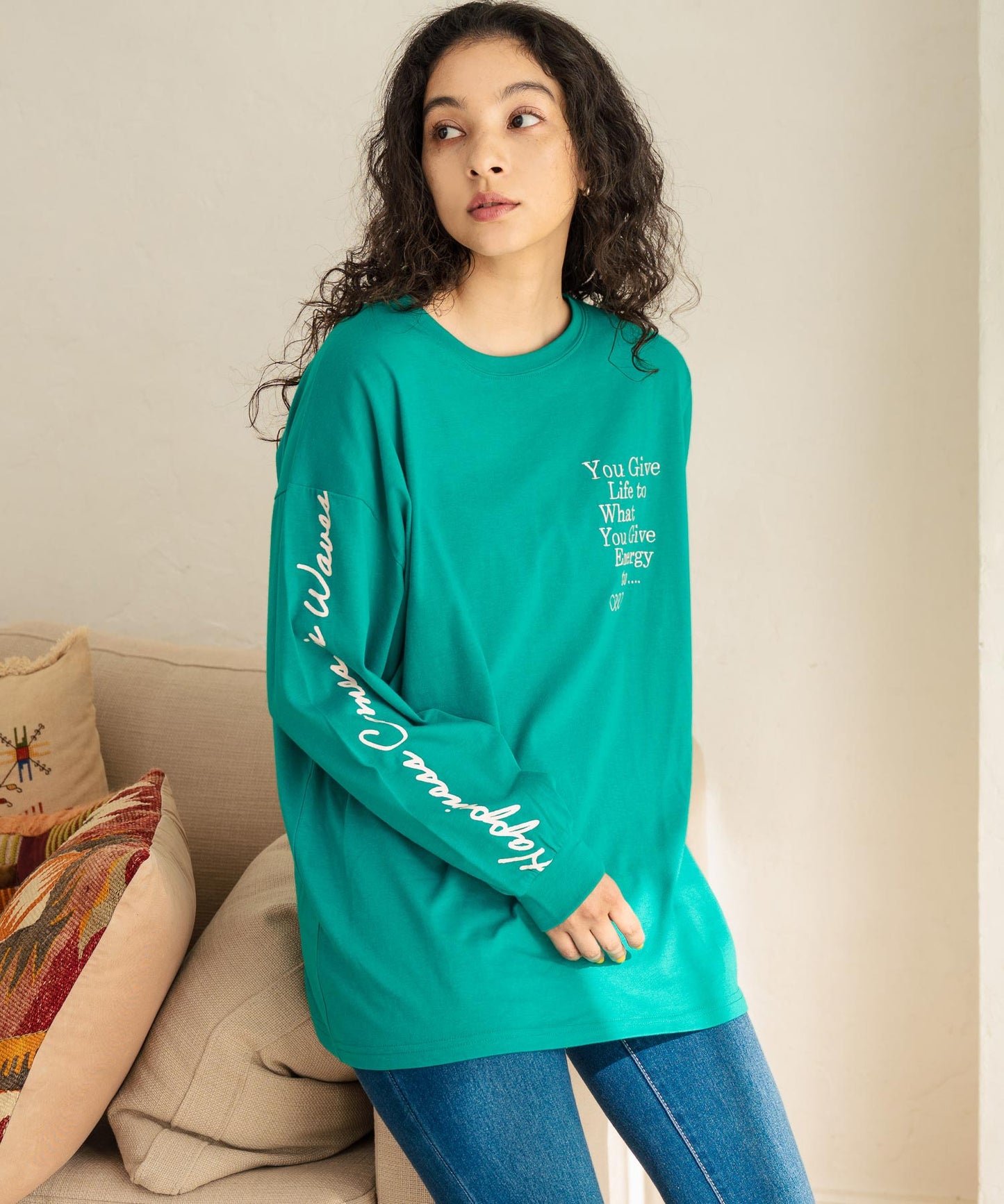 カラーメッセージ 刺繍 袖プリント ビッグ ロングスリーブTシャツ 853-5950