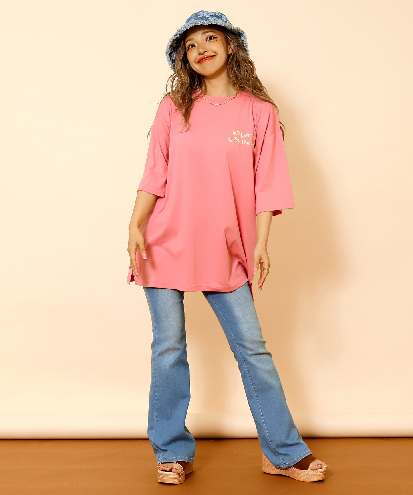 ハンドライティング メッセージ 刺繍 オーバーサイズ Tシャツ 853-6031
