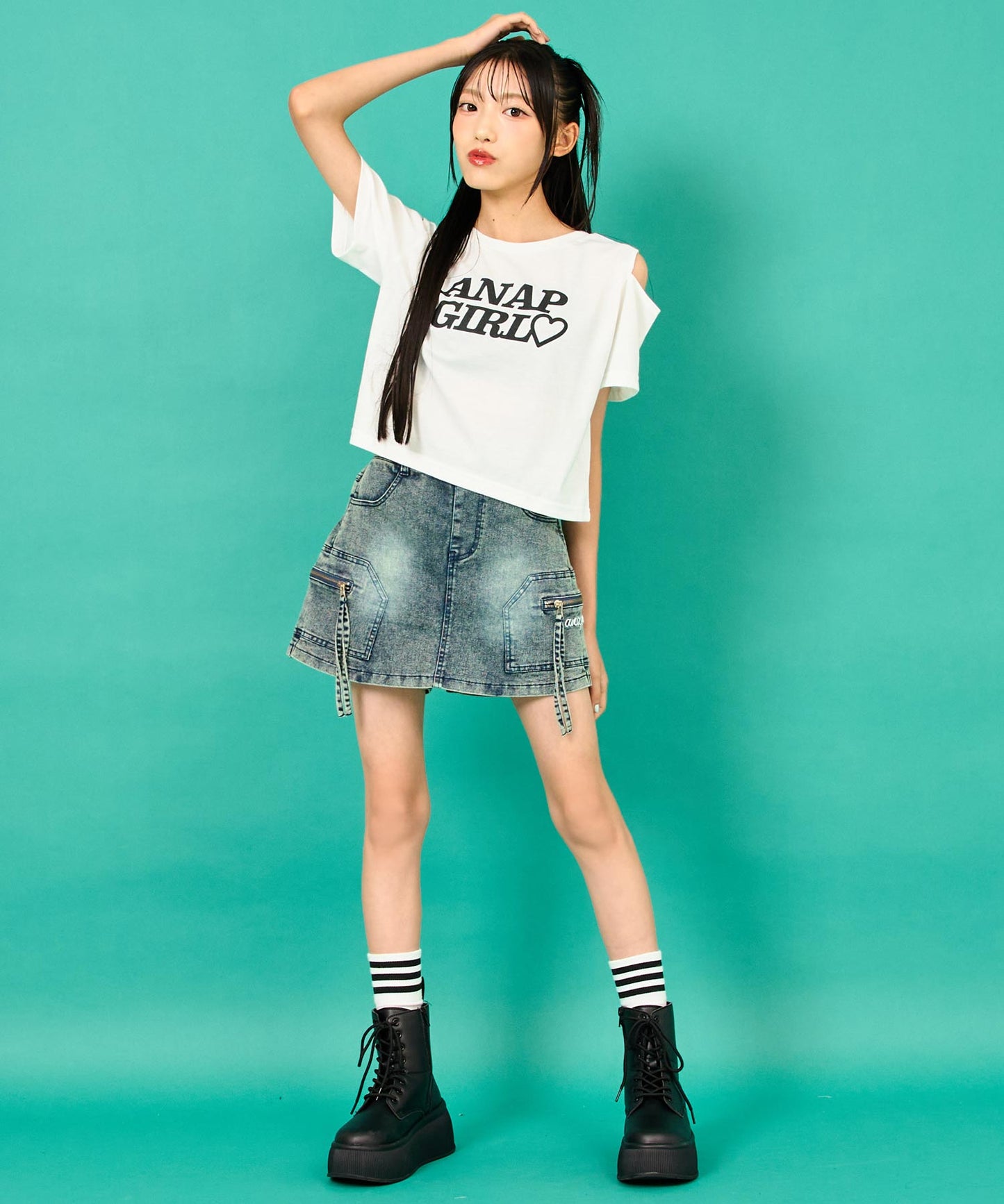ホワイト/152cm(Sサイズ着用)