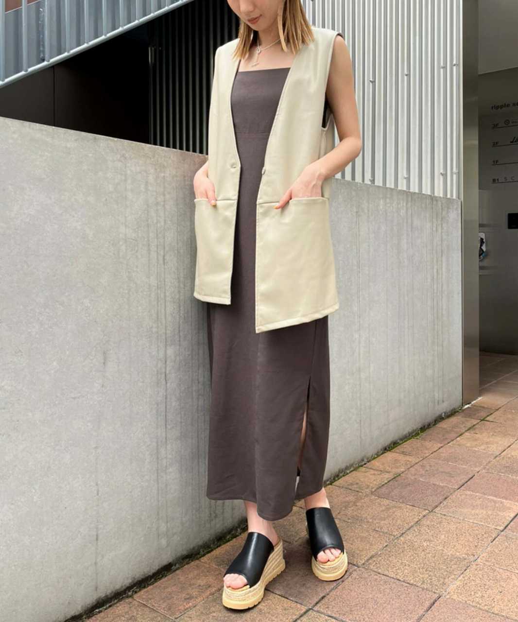フェイク レザー 切替 ジレ 364-8758