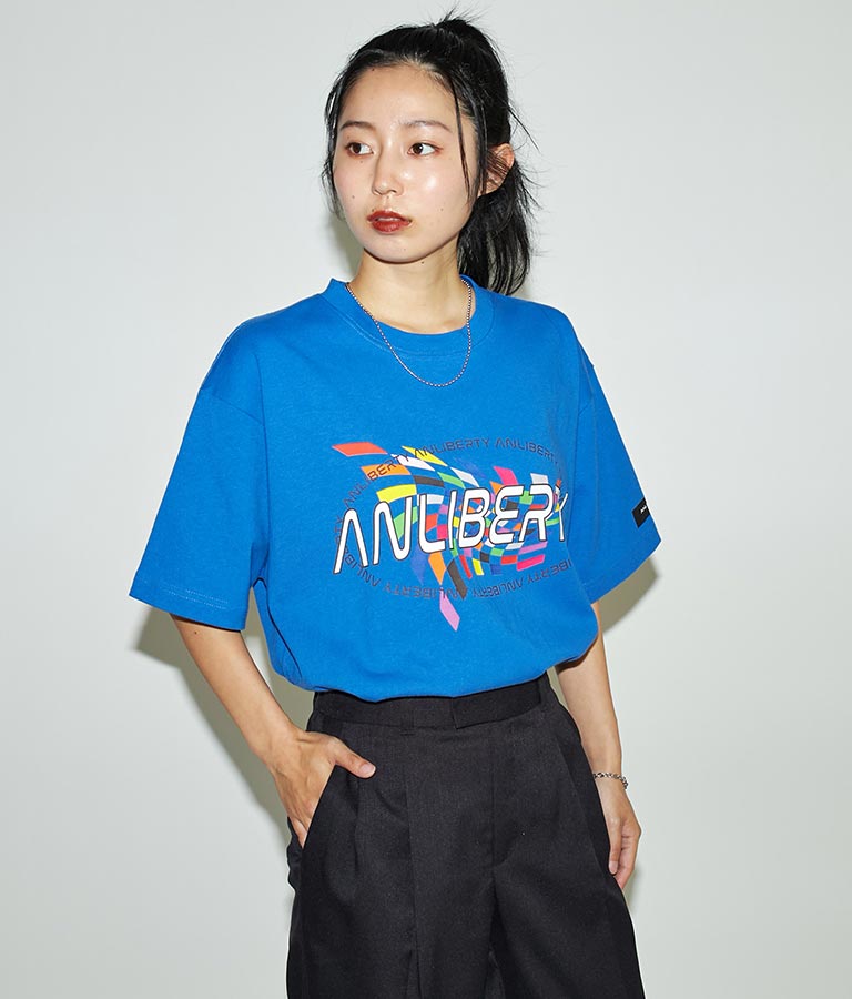 カラー フラッグ プリント ロゴ Tシャツ 【ユニセックス】 30-3027