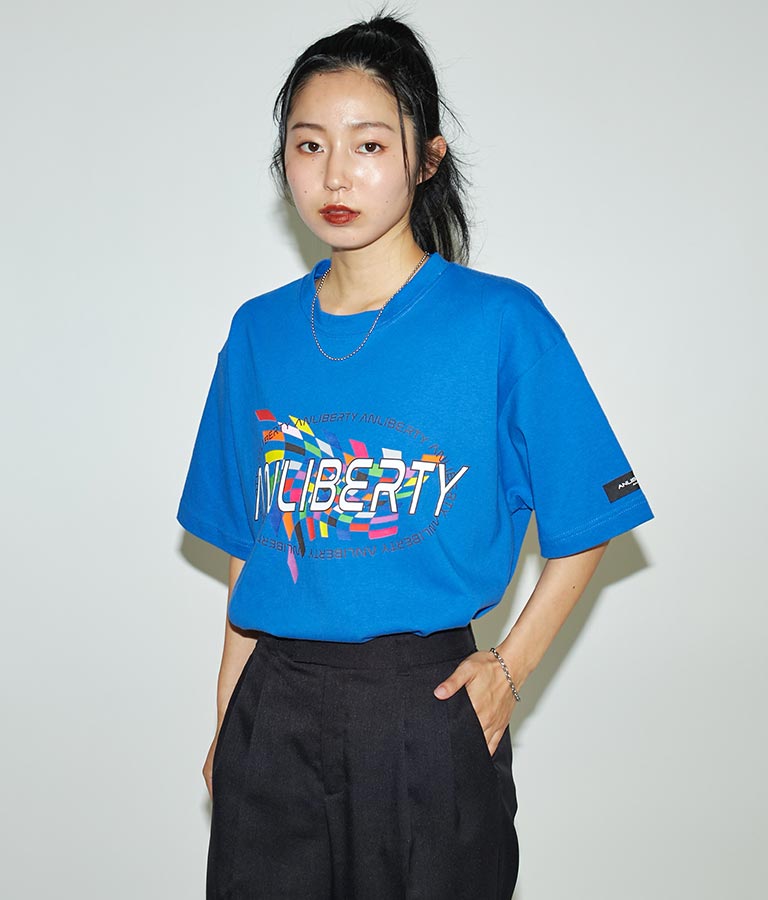 カラー フラッグ プリント ロゴ Tシャツ 【ユニセックス】 30-3027