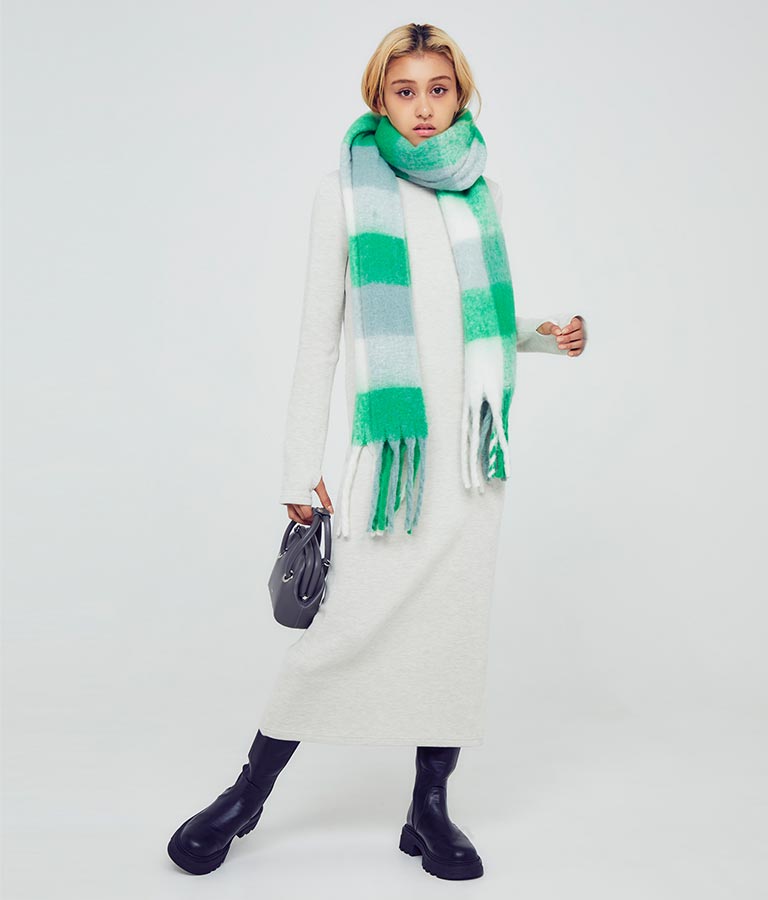 バックオープンクロスワンピース