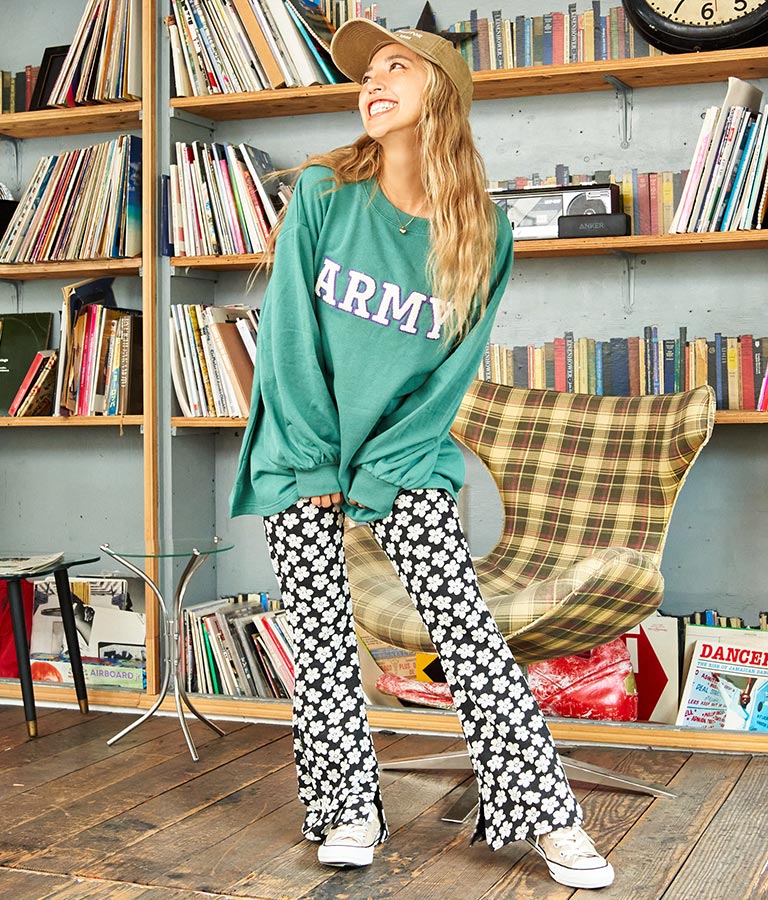 ARMY サガラ刺繍 ボリューム袖 裏毛スウェット トレーナー 853-5762
