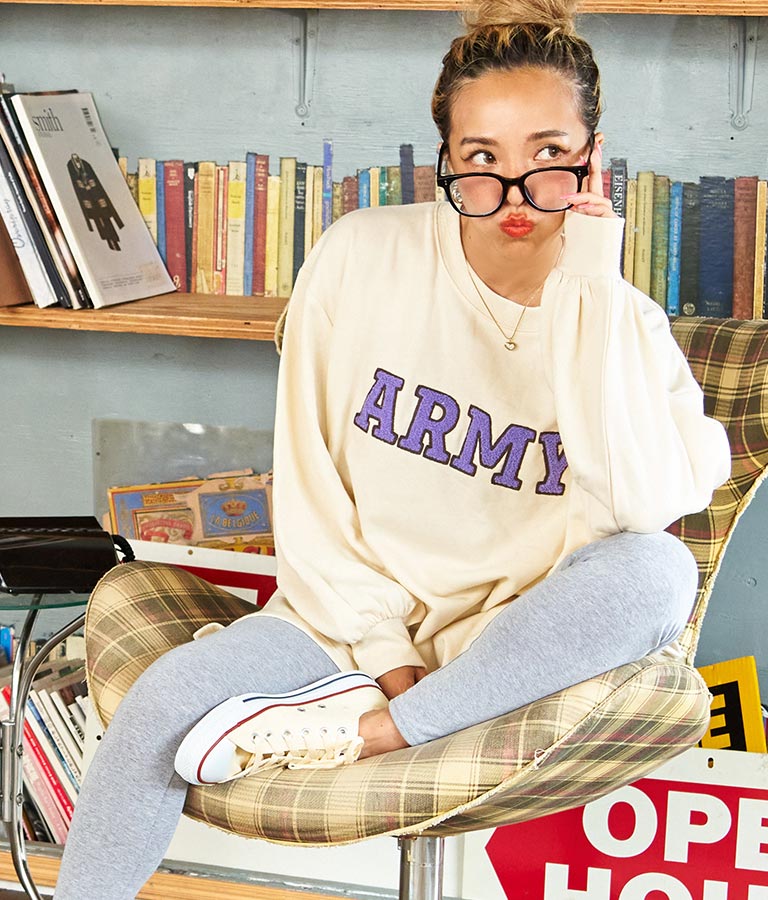 ARMY サガラ刺繍 ボリューム袖 裏毛スウェット トレーナー 853-5762