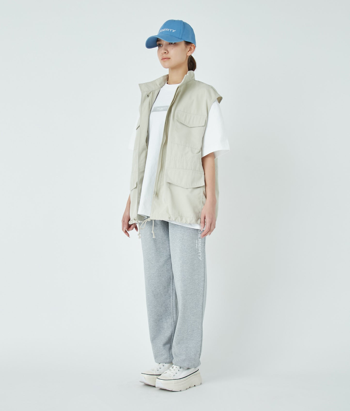 スタンドカラー ポケット付き ベスト 30-4069