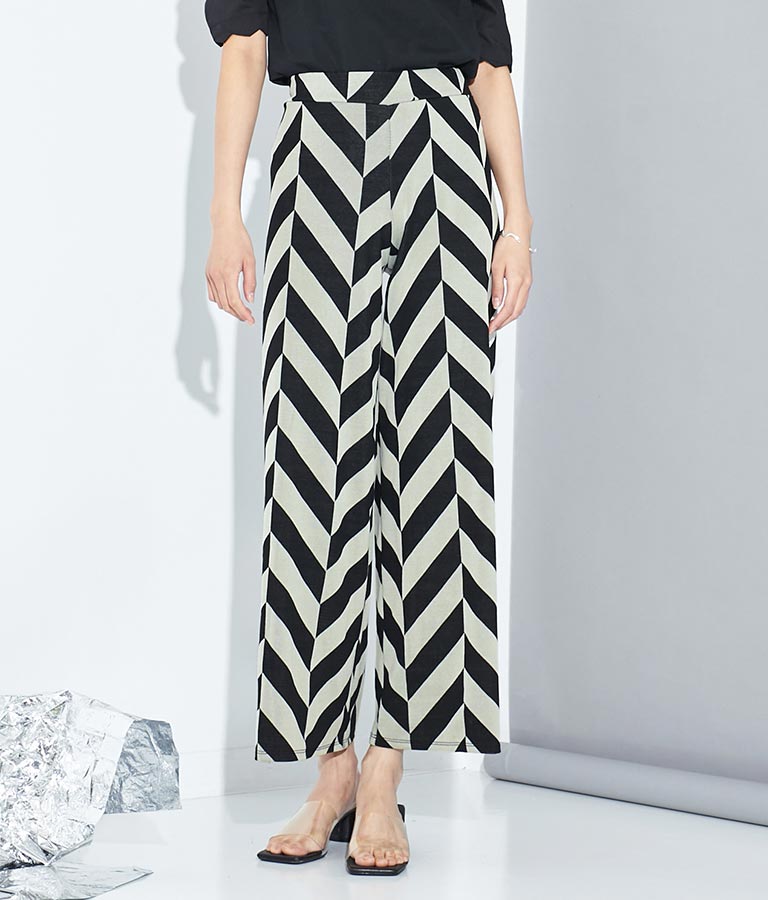 ITALY ジオメトリック柄 ジャージー リラックス パンツ 392-2897