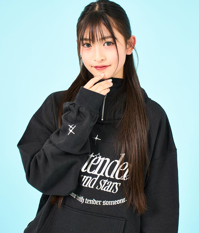 【ティーンズライン】箔 プリント ハーフジップ スウェット フーディー 913-7602