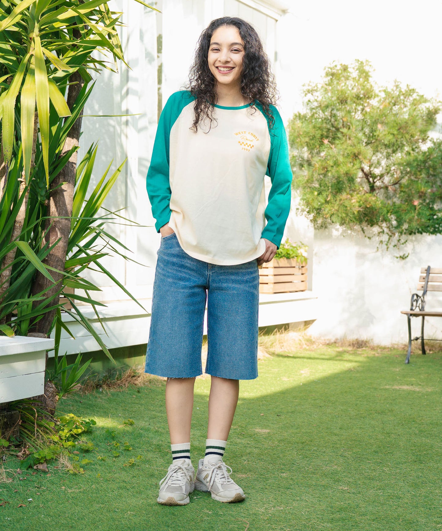 配色 ラグラン ワンポイント 刺繍 ロングスリーブ Tシャツ 853-5951