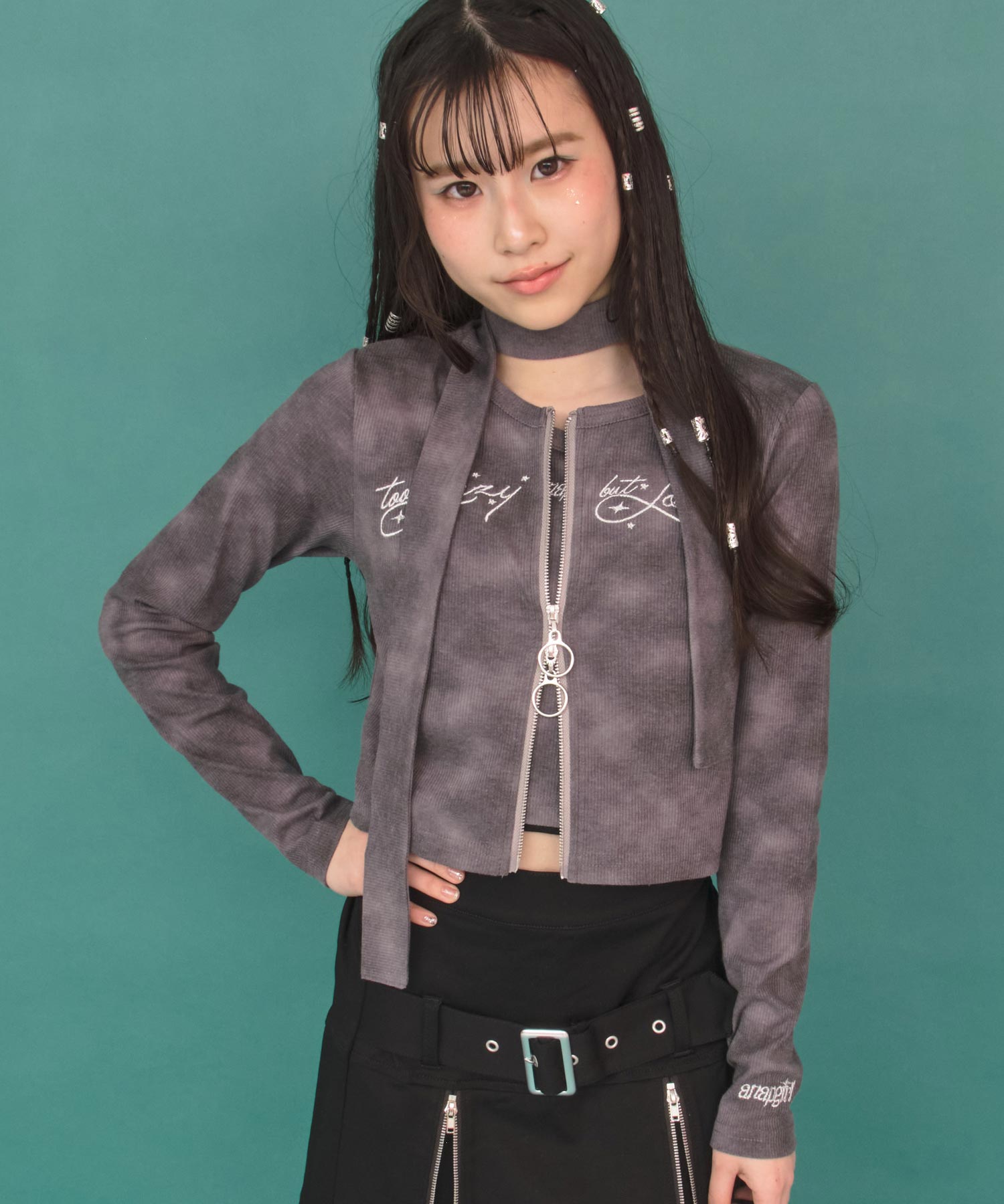 アッシュブラック(Sサイズ着用/身長：約148cm)