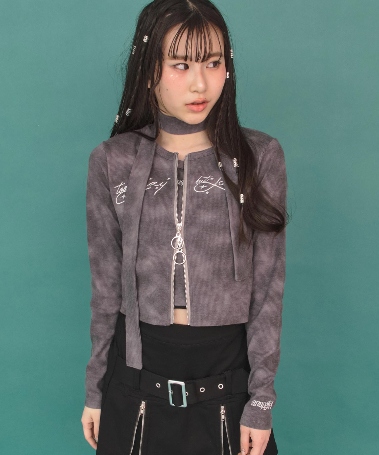 アッシュブラック(Sサイズ着用/身長：約148cm)