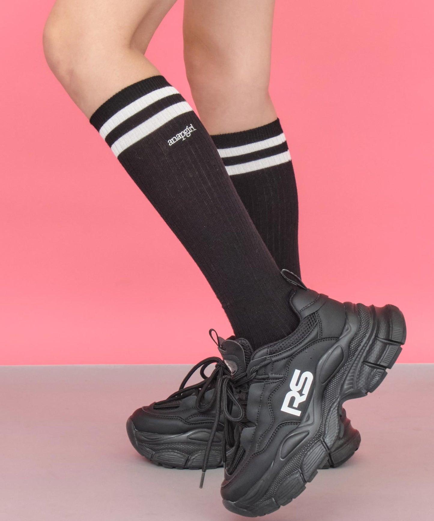 ライン入り 刺繍ハイソックス 919-7832