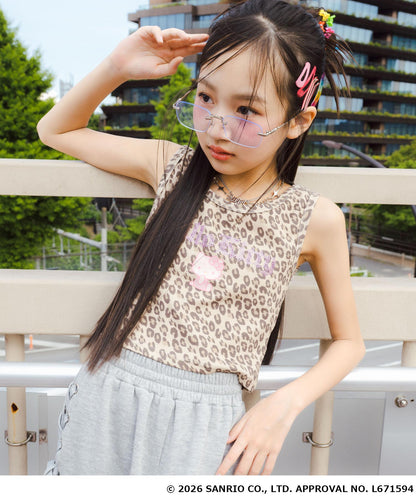 ベージュ(XSサイズ着用/身長：約143cm)
