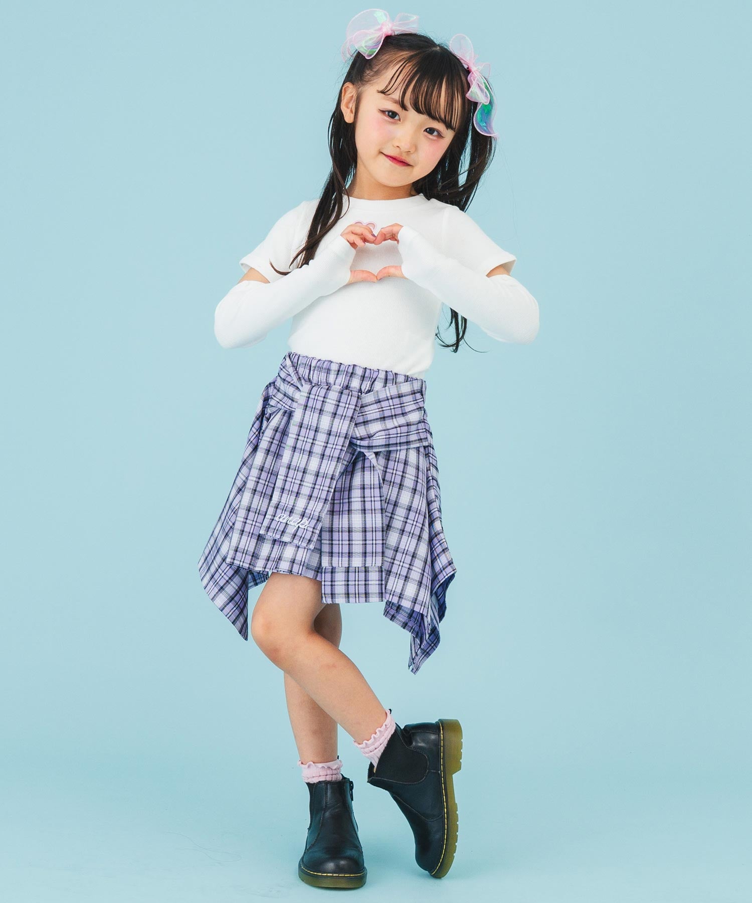 ネイビー(130サイズ着用/身長：約133cm)