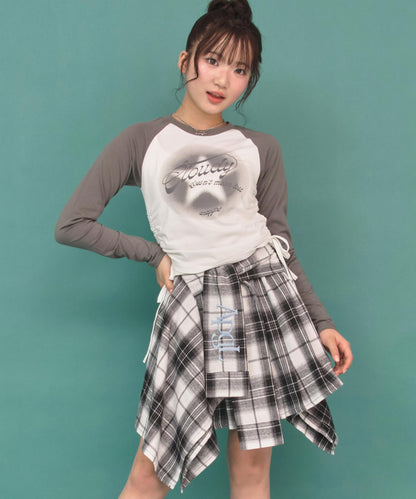 ブラック(Sサイズ着用/身長：約149cm)