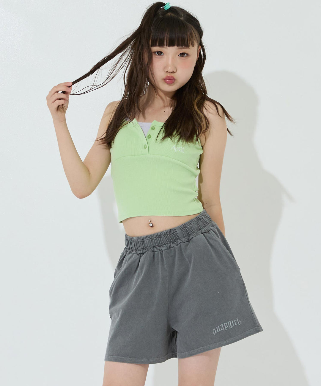 アッシュブラック(Mサイズ着用/身長：約157cm)