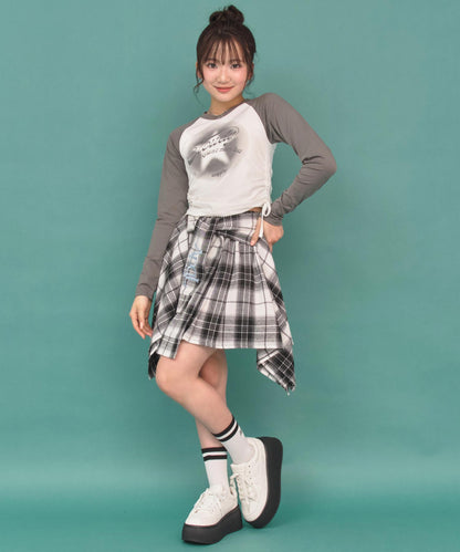 ブラック(Sサイズ着用/身長：約149cm)