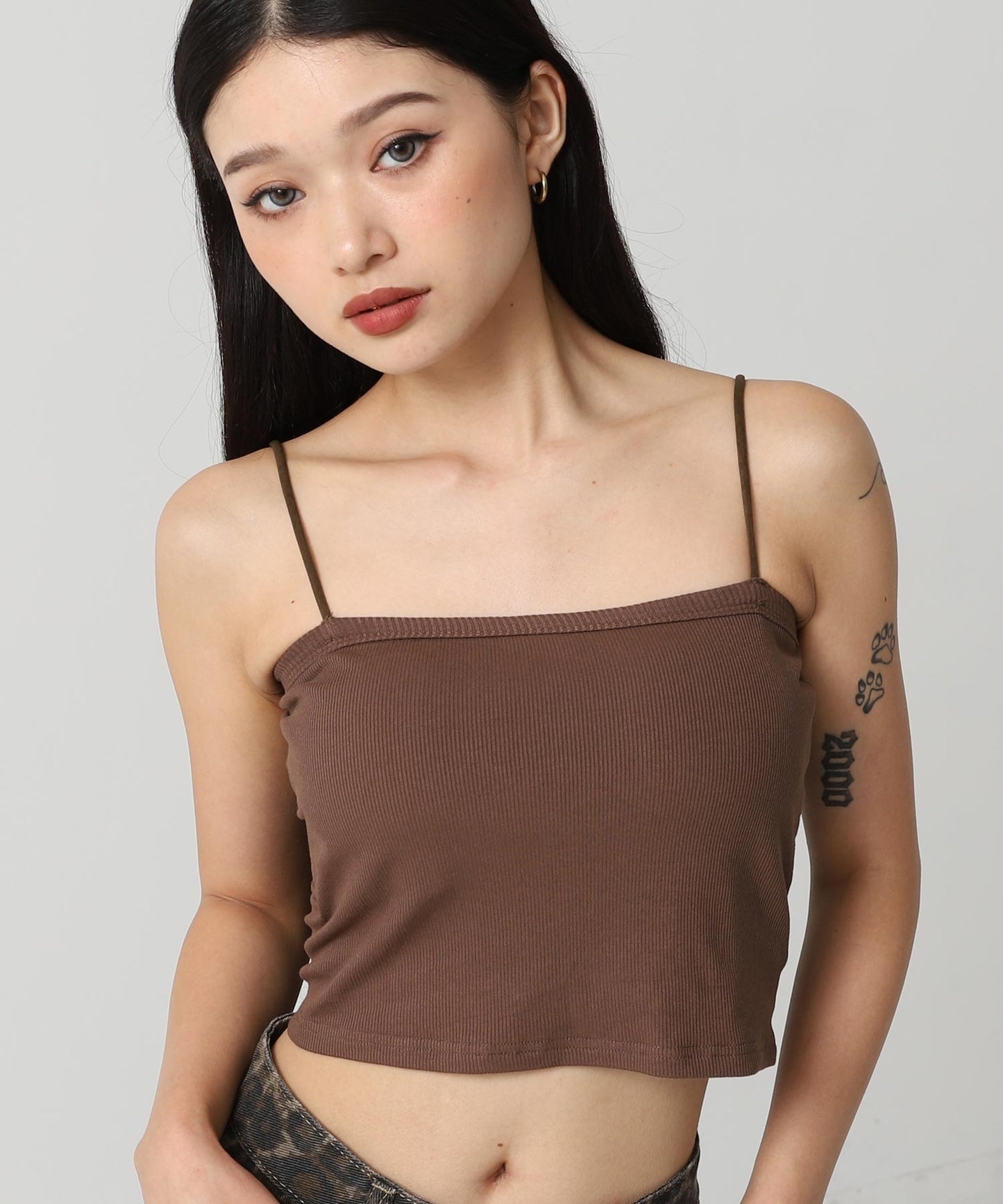 (新色)ブラウン