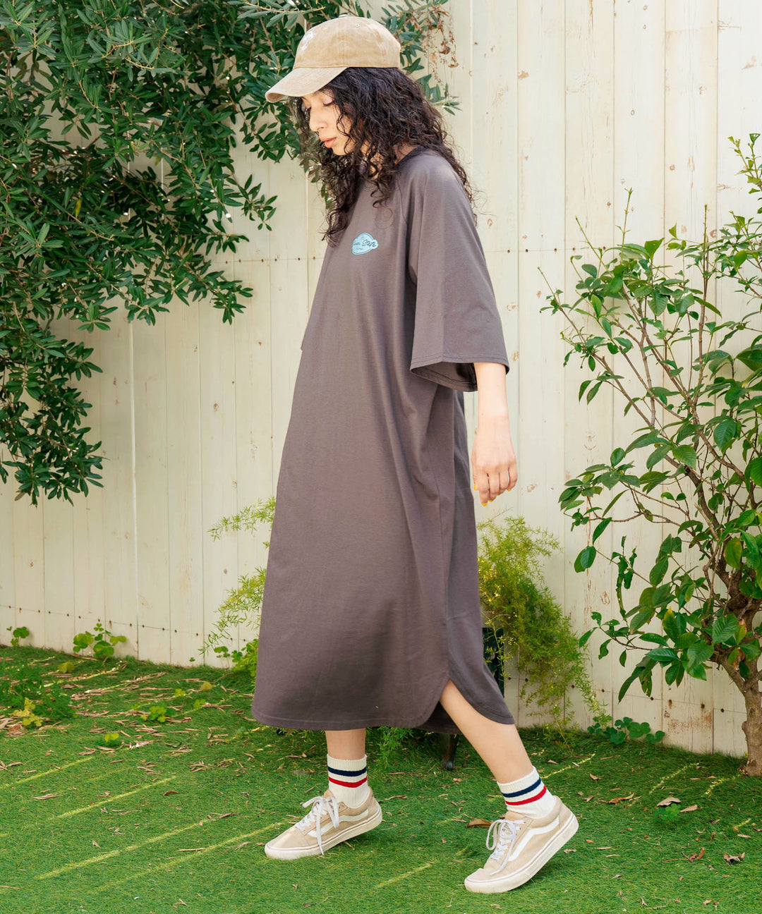 ラグラン サークル ロゴ ビッグ マキシ 5分袖 Tシャツワンピース 857-5952