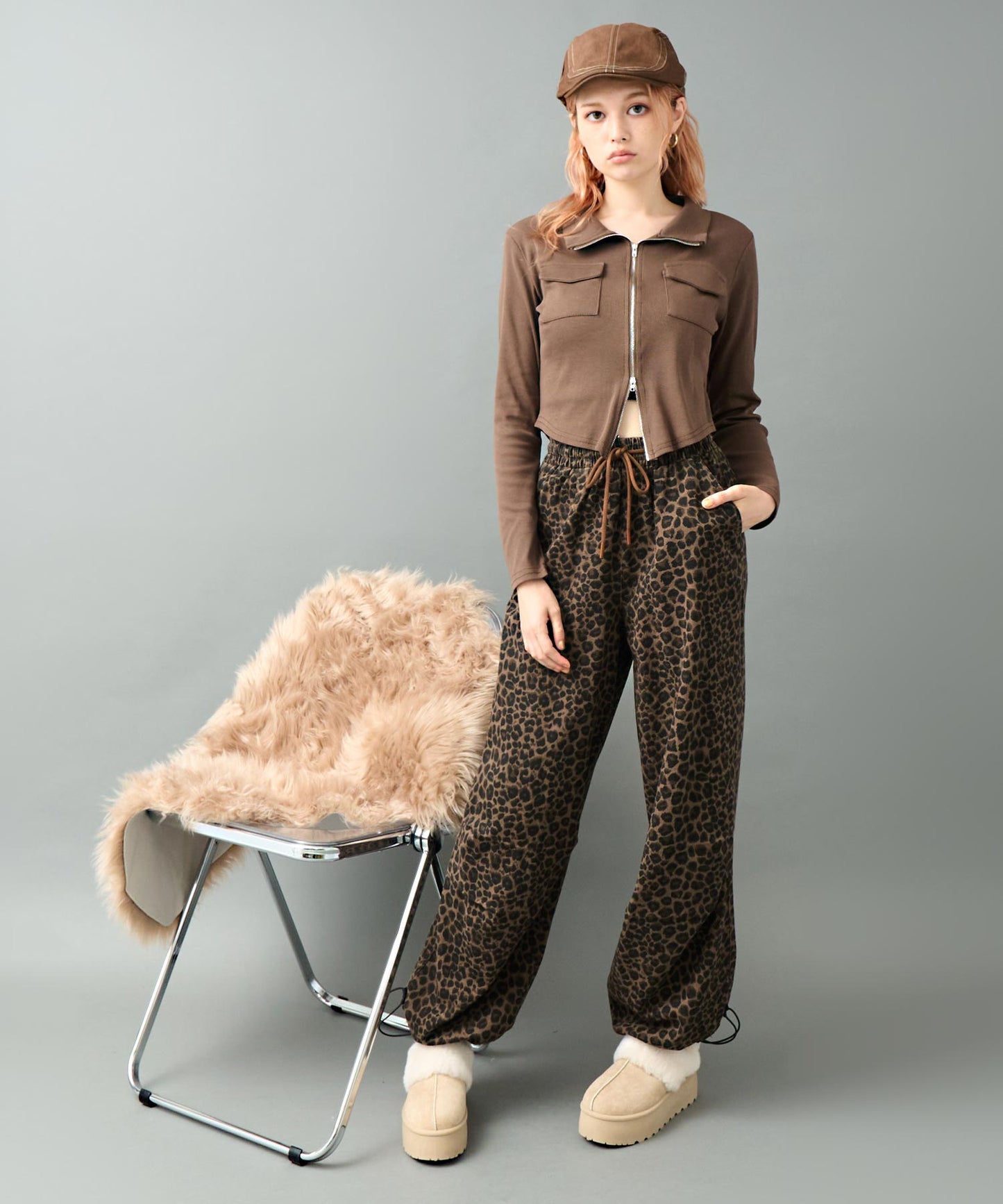 ウエスト ギャザー レオパード プルオン パンツ  152-5919