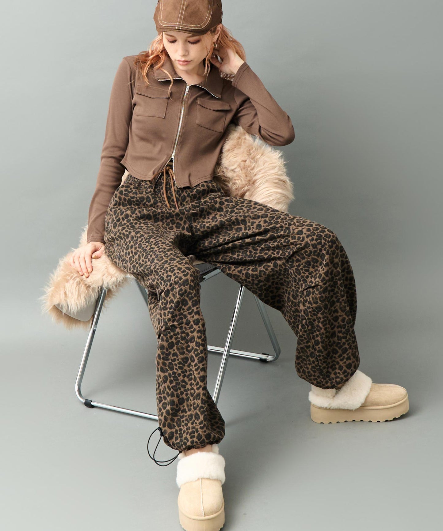 ウエスト ギャザー レオパード プルオン パンツ  152-5919