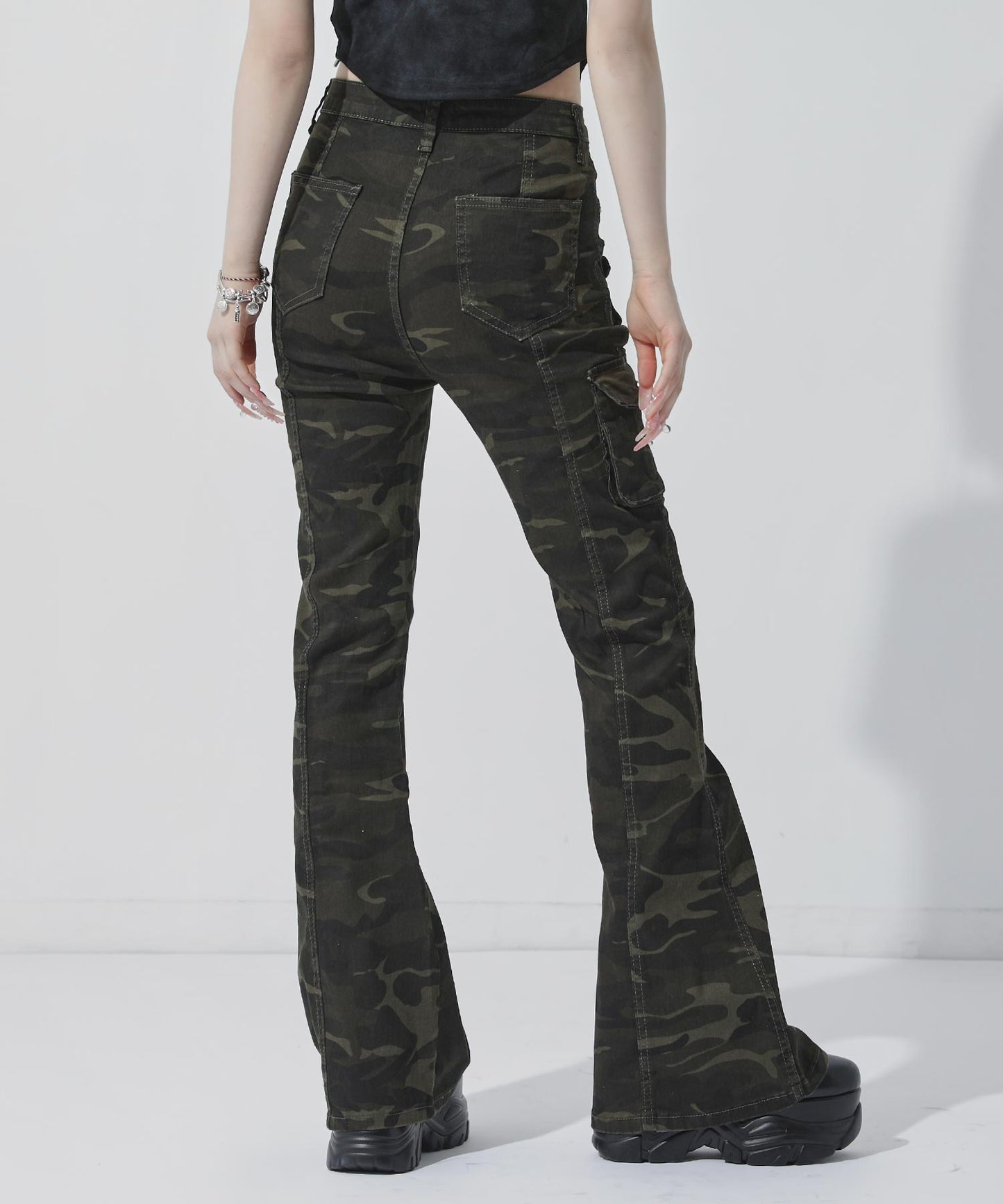 バックスタイル