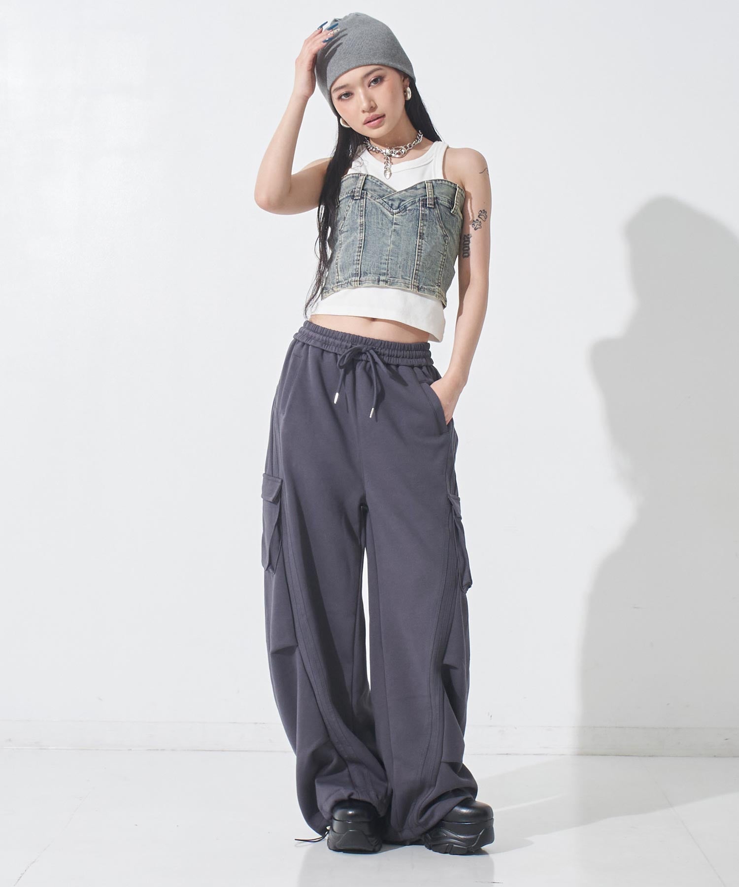 同色ライン カーゴ スウェットパンツ 152-6121 – ANAP オンラインショップ