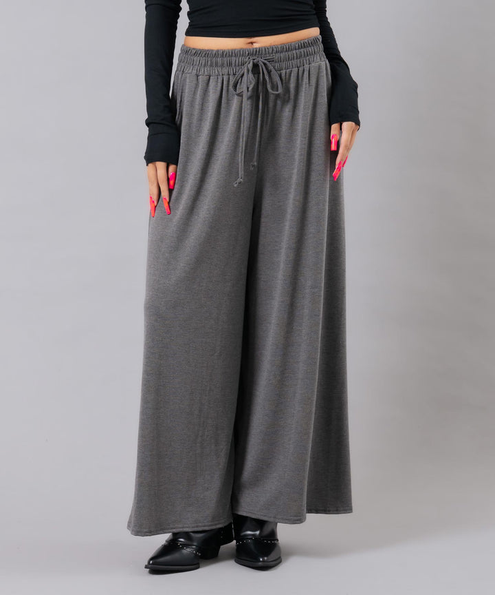 ダークグレー(身長：約169cm)