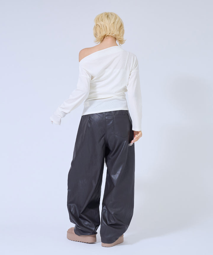 ブラウン(身長：約158cm)
