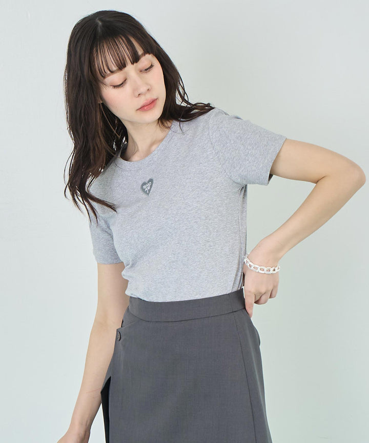 同色トーン ハート 刺繍 Tシャツ 153-5776