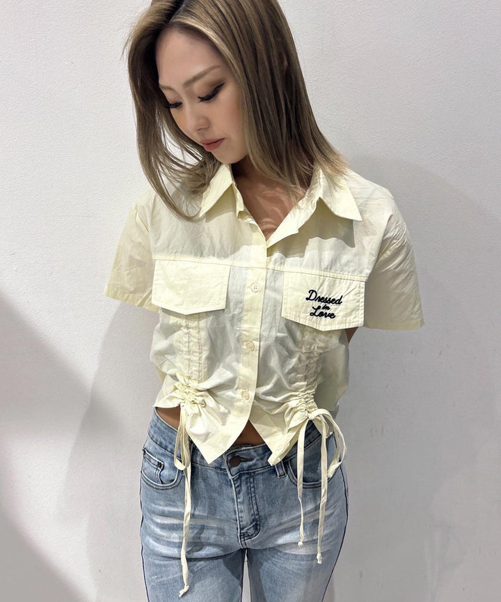 イエロー